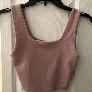 Cropped Tank Top